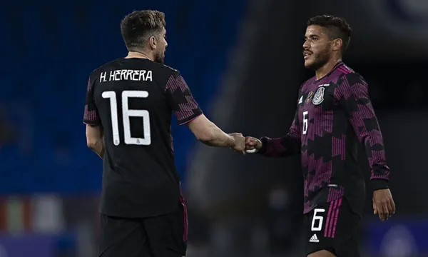 In social networks they created a model for El Tri to use and caused a sensation