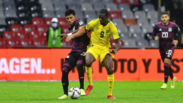 In the ninth round of the Octagonal, Mexico can drop to the playoffs if it loses or draws against Jamaica and these results combine with a Panama win over Costa Rica.