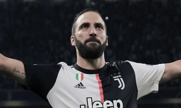 In the past weeks, the possibility of Gonzalo Higuain to arrive to the MLS seemed to be difficult. But a change in his future contract in Juventus may change the situation.