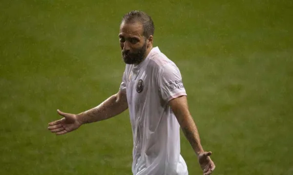 Inter Miami had their game against Toronto FC almost controlled, but the Canadian side came back and defeat them. They need a miracle to get a playoff spot.