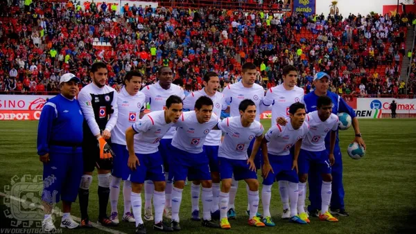 Javier Aquino grew up in Cruz Azul, but his recent controversies have made him one of the most hated former players by the fans.