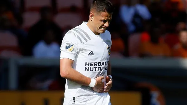 Javier "Chicharito" Hernández with the LA Galaxy jersey.