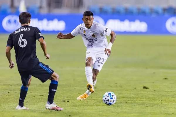 Javier Hernández and LA Galaxy will seek to return to the path of victory when they face Matías Almeyda's San Jose Earthquakes in the Cali Clásico, on a new date in the Major League Soccer in the United States.