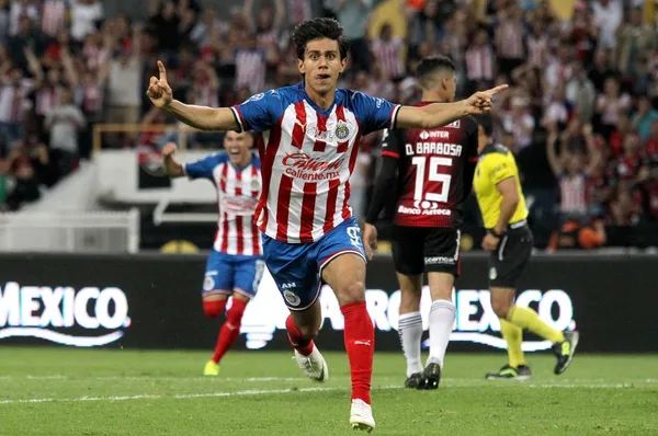 Jose Juan Macias is on the list of footballers who are been followed by the Juventus de Turin viewers