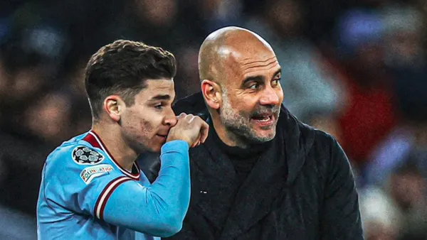 Julián Álvarez and Pep Guardiola