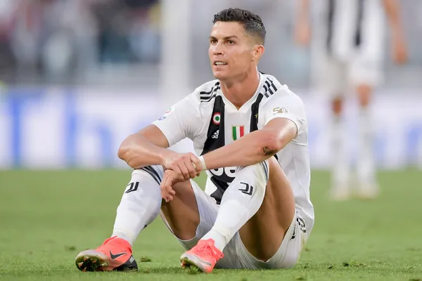 Juventus did not add so few points (46) for a decade, and its hegemony is in danger more than ever.