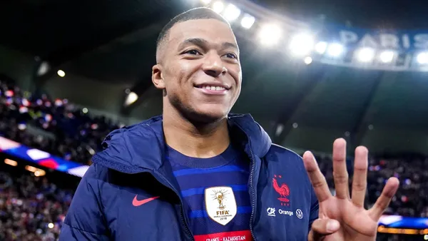 Kylian Mbappe would have requested this new signign.