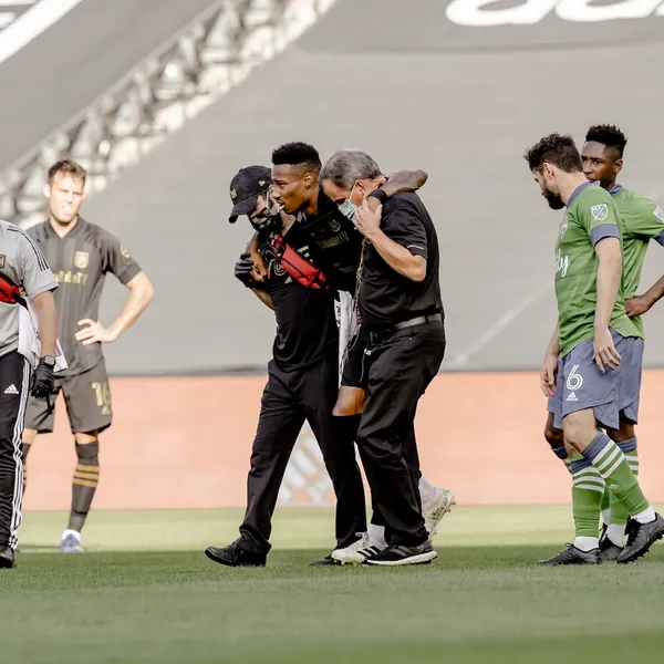 LAFC has a team to fight for the MLS Cup but they many players are not available due to several injuries.