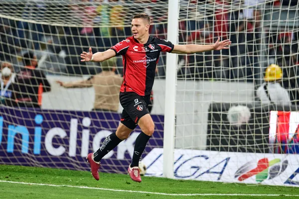 Las Águilas are in need of a striker that can score consistently.