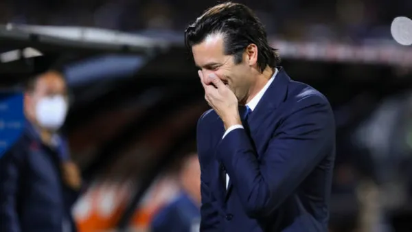 Las Águilas need four out of the six available points to keep Solari as their coach.