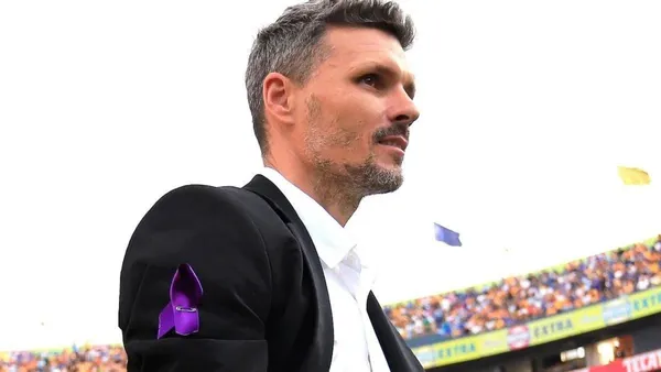 Las Águilas were at the bottom of the table after eight rounds.