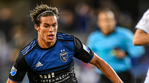 Last night San José Earthquakes went home with a sad defeat in CaliClásico. But, for Cade Cowell it was a dream. He scored and became the youngest goalscorer in his team's history.