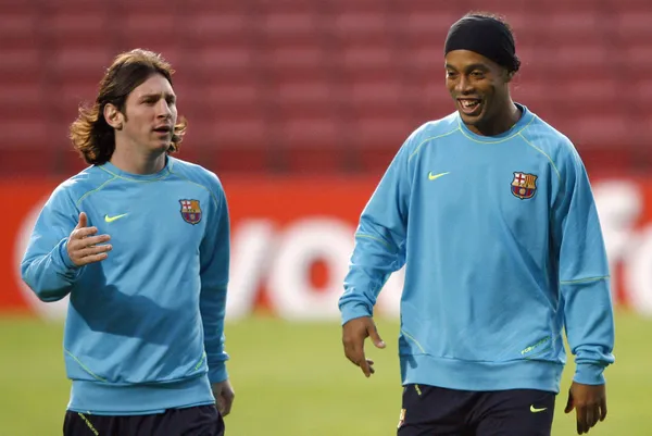 Legendary Brazilian footballer has told his former club Barcelona what to do to the number 10 when Lionel Messi retires.