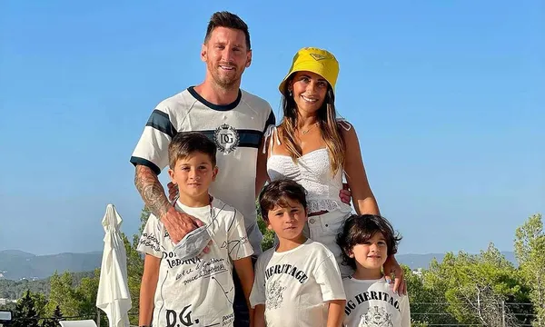 Lionel Messi and Antonela Roccuzzo have a house in Paris within the metropolitan area, in Neuilly-Sur-Seine, which is added to the other properties of the soccer player.