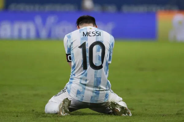 Lionel Messi has suffered the first injury of his PSG career, a bruised bone detected by MRI scan. What was the worst he has suffered?