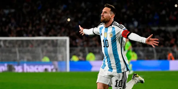 Lionel Messi is with Argentina to play against Paraguay, but, will Messi play?