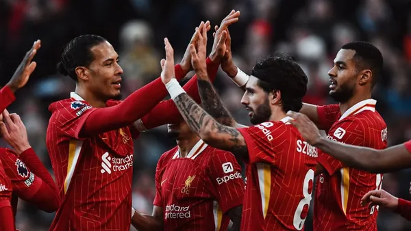 Liverpool Eye Versatile Ajax Defender Hato as Potential Van Dijk Successor. Photo: Instagram