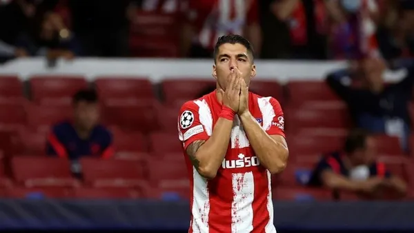 Luiz Suarez will be hosting his former club tonight club at the Wanda Metropolitano or their third group B match clash and he's starting on the bench.