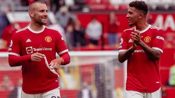 Luke Shaw has come to the rescue of Manchester United teammate, Jadon Sancho. The $100m signing from Borussia Dortmund has not performed excellently at Old Trafford this season.