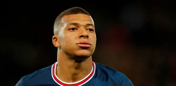 Mabppe sincered himself and told the moment he suffered the most whilst wearing the parisean shirt.