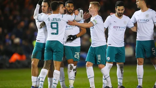 Manchester City is already in the quarterfinals of the FA Cup after defeating Peterborough United away (0-2). Goals from Mahrez and Grealish were enough in a match that cost the Citizens a lot.