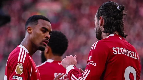 Manchester United legend's strong criticism of Liverpool's play this season - X @LFC