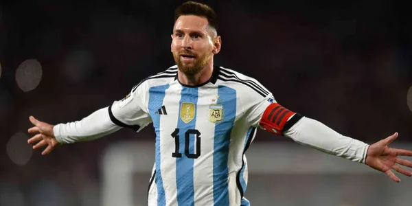 Messi sealed Argentina's victory with a free kick yesterday against Ecuador