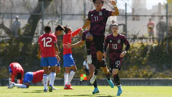 Mexican national youth team U20, coached by Luis Pérez, faced the Ticos twice on different days as part of their preparation for the Pre-World Cup.