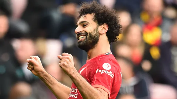 Mohamed Salah proved today yet again why he's the best player in the Premier League with a superb solo goal similar to Lionel Messi's goals.