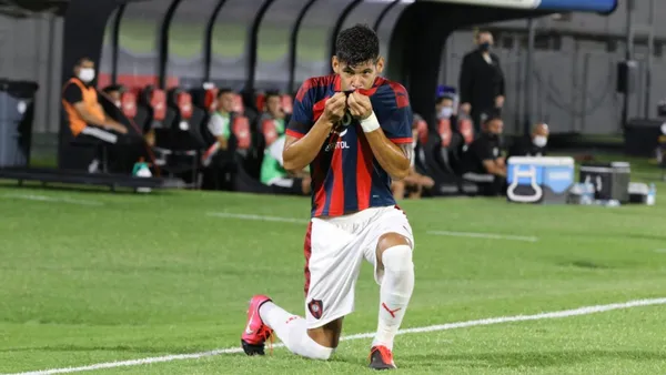 Negotiations with Cristian Pavón have been on hold for a while.