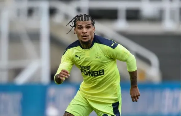 Newcastle United FC won't have interest in having DeAndre Yedlin for this season. It is time for him to look for a new horizon. Will it be returning to the USA?