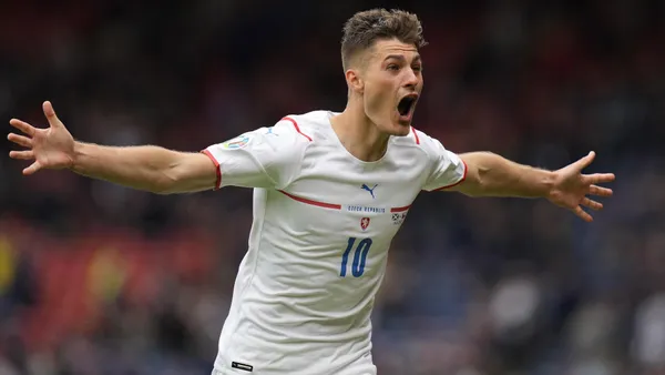 Patrik Schick wearing the Czech Republic jersey. (Source: El Mundo)