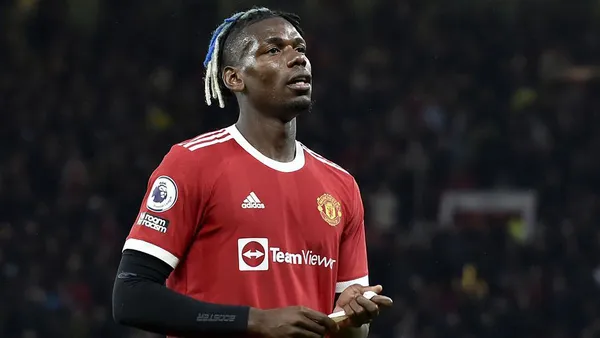 Paul Pogba was injured in an unusual way, when he was training with his team, facing the next round of playoffs, and will not be able to play for the remainder of the year.