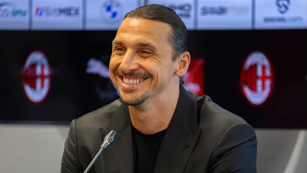 Photo: Zlatan's social networks.