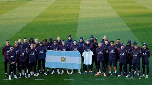 PSG became the team of the stars. The transfer market that closes today, was starred by the Parisian team that in addition to Lionel Messi put together a dream team.