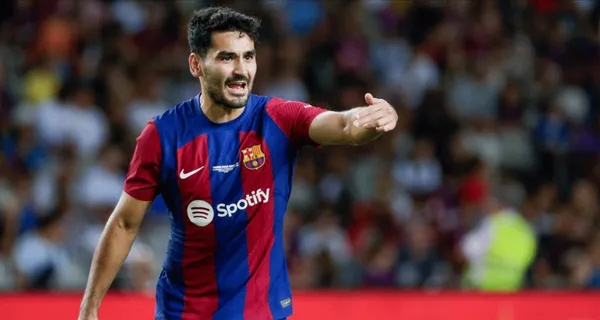 Real Madrid beat Barcelona, now, Gundogan threw a dart at his teammates.