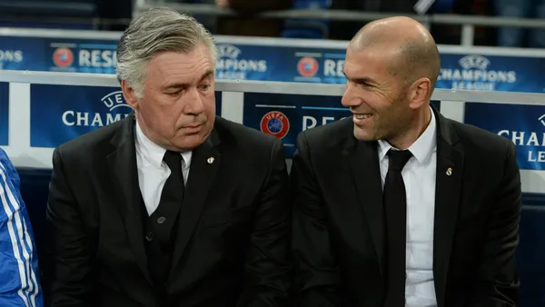 Real Madrid has already made contact with Zinedine Zidane to be the replacement for Carlo Ancelotti on the bench