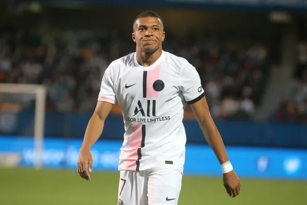 Real Madrid president Florentino Perez had made a bold claim that the transfer of Kylian Mbappé will be resolved on January 1 next year.