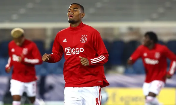 Ronald Koeman needs new players, but the economic crisis of the club makes it really difficult to think in millionaire investments.