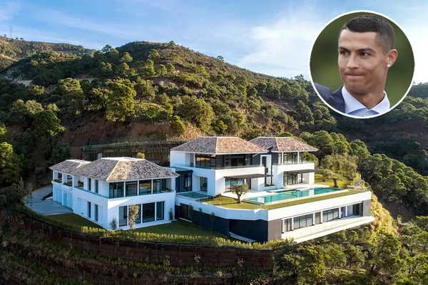 Ronaldo is building a new mansion in Portugal where he would live after ending his career.