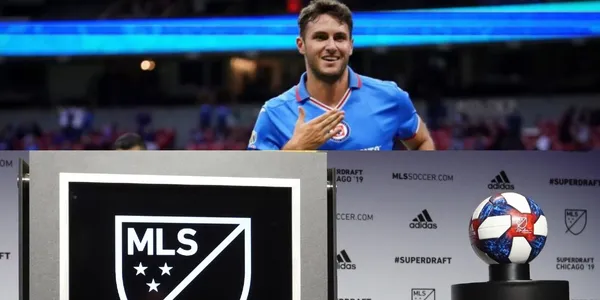 Santiago Giménez rejects this millionaire offer