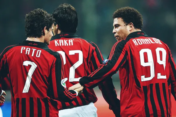 Santos youngster, Kaio Jorge is about to complete his move to Juventus in Serie A. We take a look at 5 of the greatest Brazilians to play in the Italian league.