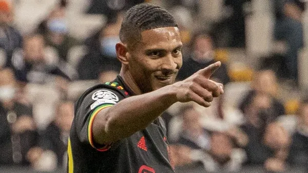 Sebastien Haller broke Erling Haaland record of eight goals in the first five games in the UEFA Champions League.