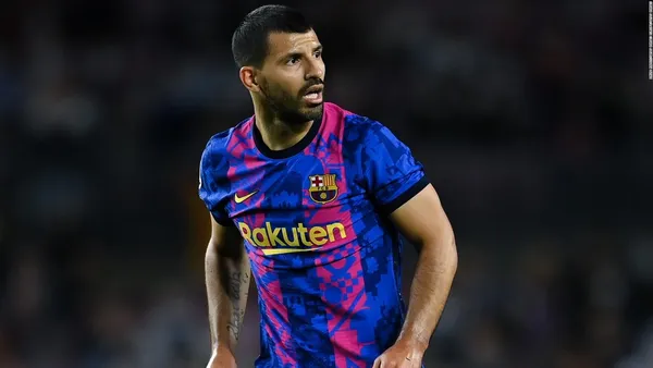 Sergio Agüero's situation in Barcelona is very delicate, and everything indicates that the Argentine footballer will have to abandon football. How will the club react accordingly?