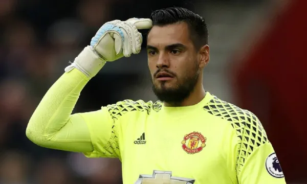 Sergio Romero wants to go to MLS anyway and would agree to cancel the Manchester United contract to arrive as a free player.
