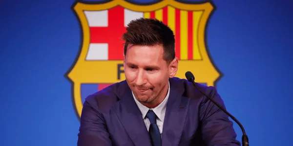 Some Barcelona fans are still hoping to see Messi returning to the team.