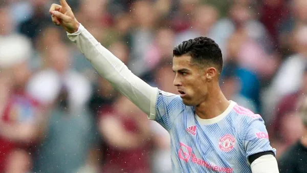 Sportsmen now make money from sponsorship and advertisements, sometimes even more than their salaries, Cristiano Ronaldo is in this category.