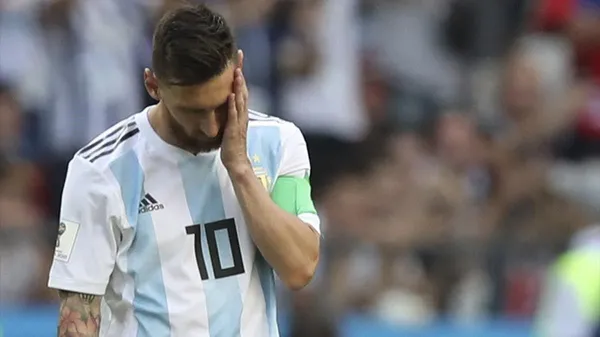 The Argentina coach Lionel Scaloni has to manage the troubles of the players as well as injuries.