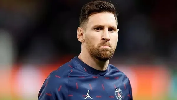 The Argentine superstar used his social media account to say goodbye to his good friends that are leaving PSG.