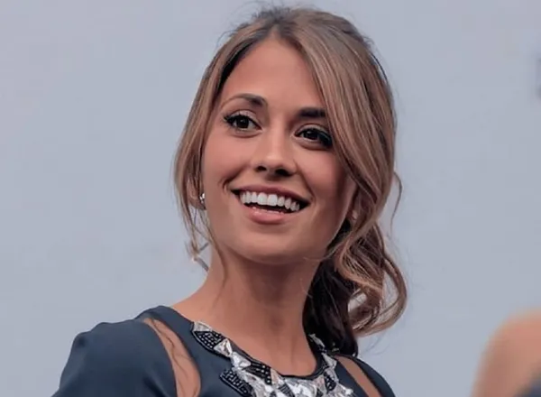 The Barcelona player's wife has more than 13 million followers on Instagram.